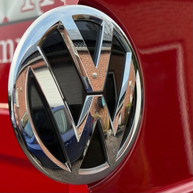 CHROME DELETE🔥
Ben jij de chromen delen helemaal zat op je auto, daar hebben wij een oplossing voor.

Dus wil jij eindelijk af van je chromen delen, neem contact met ons op. Dan maken wij een passende offerte voor u klaar.😊

Info@decalsign.nl
0627285839

#chromedelete #ontchromen #wrappen #stickers